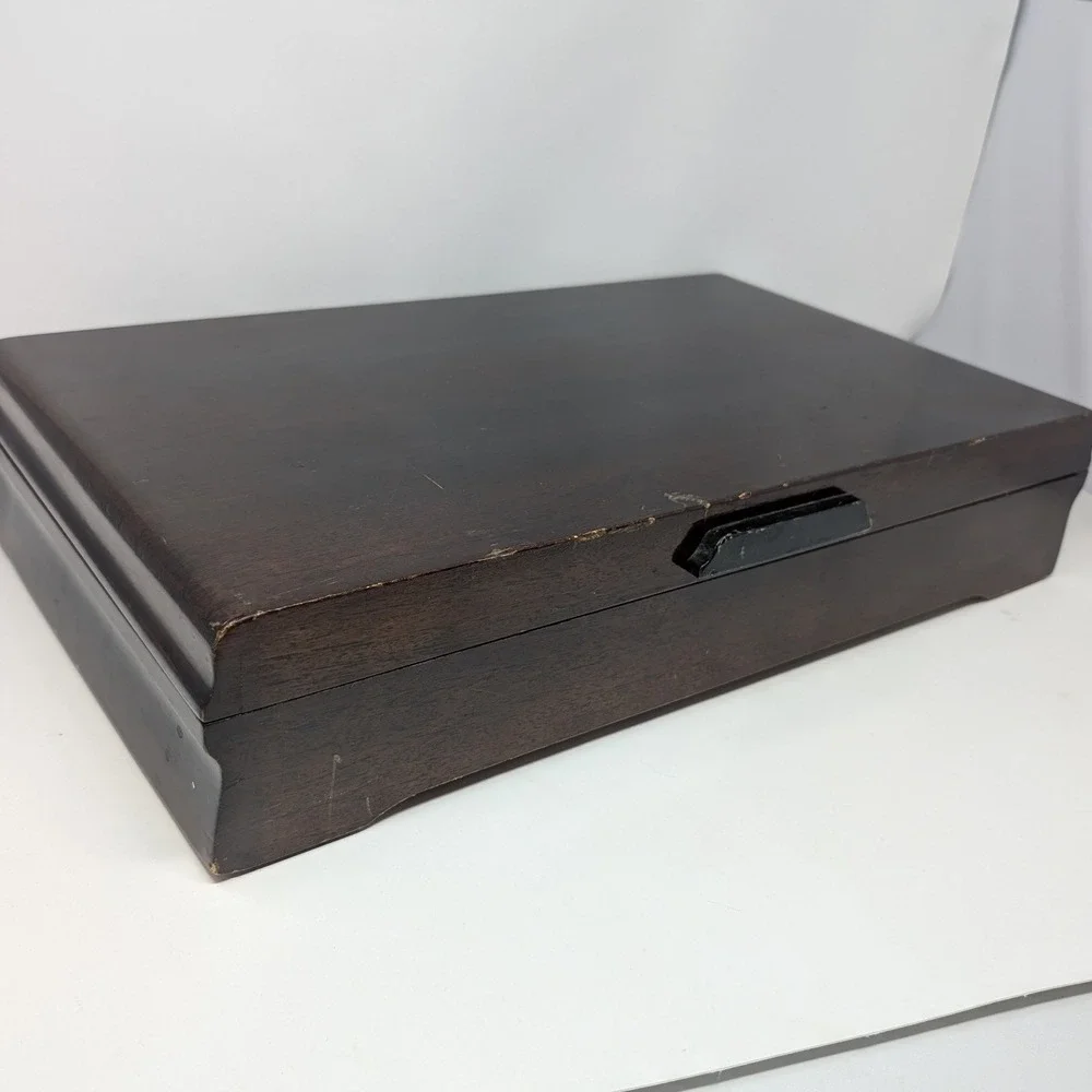 Tudor Plate Oneida Dark Wood Silverware Box Tarnish Resistant 19.5x11.25x4 Chest